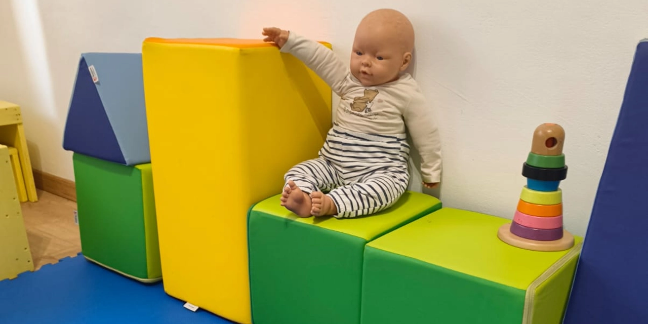 Sviluppo neuropsicomotorio nei primi anni: cosa lo favorisce davvero (corpo, relazione e ambiente)